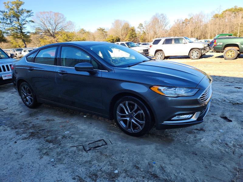 Photo 4 from auction – 2017 FORD FUSION SE with VIN 3FA6P0H92HR270129