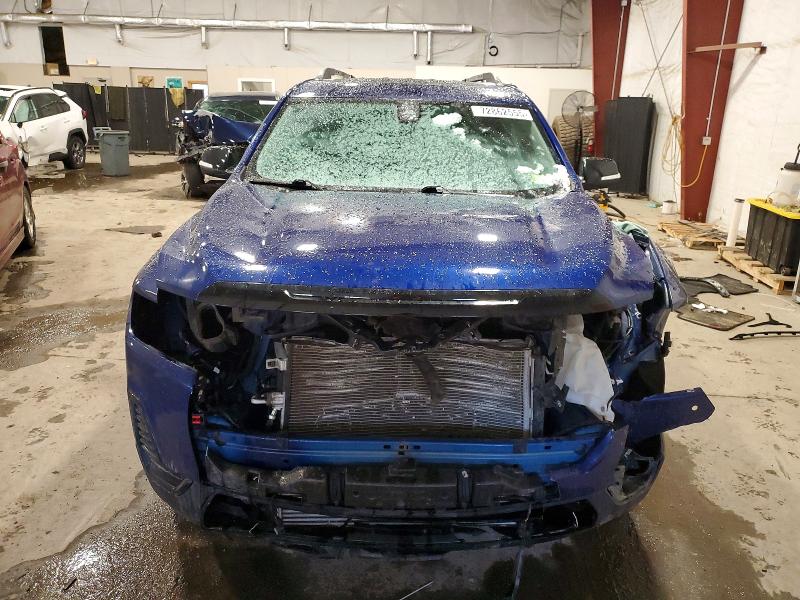 Photo 5 from auction – 2023 GMC ACADIA SLE with VIN 1GKKNRL4XPZ118628