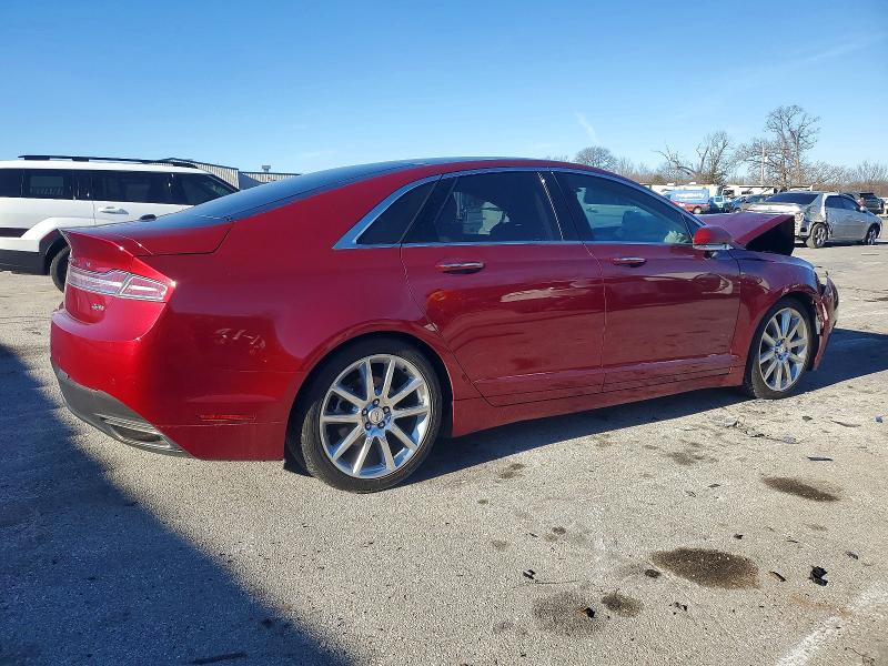 Photo 3 from auction – 2015 LINCOLN MKZ with VIN 3LN6L2LU5FR622772