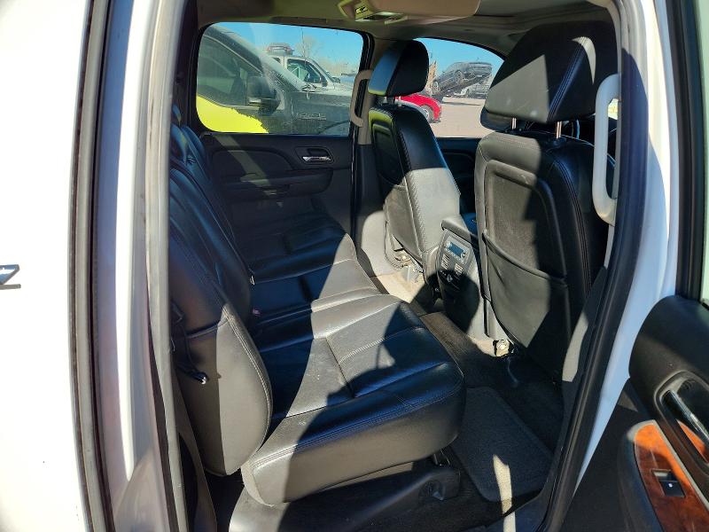 Photo 10 from auction – 2007 CHEVROLET AVALANCHE with VIN 3GNEC12047G258132