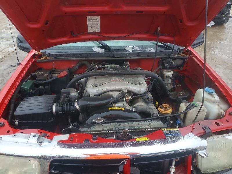Photo 11 from auction – 2004 CHEVROLET TRACKER with VIN 2CNBJ134046907334