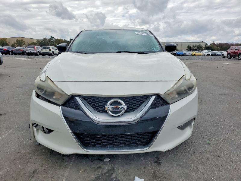 Photo 5 from auction – 2017 NISSAN MAXIMA 3.5 with VIN 1N4AA6AP9HC410330