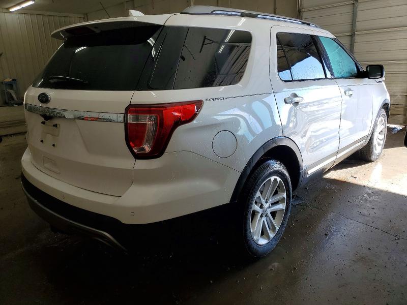 Zdjęcie 3 z aukcji – 2017 FORD EXPLORER X z VIN 1FM5K7D89HGC17912