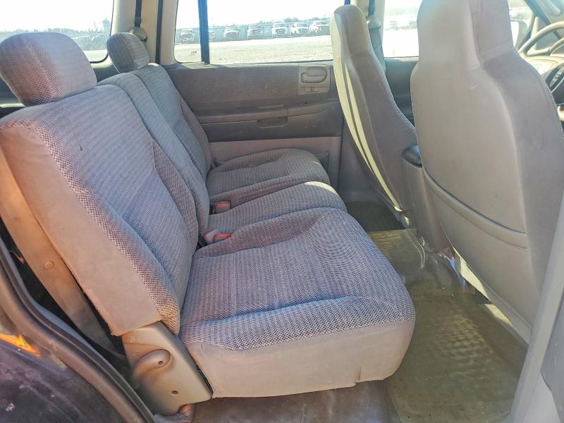 Photo 11 from auction – 2002 DODGE DURANGO SL with VIN 1B4HR48N72F217543