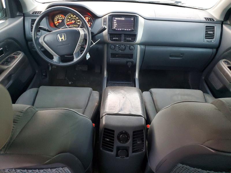 Photo 8 from auction – 2006 HONDA PILOT LX with VIN 5FNYF18126B012133