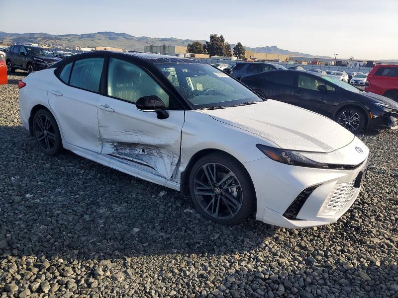 Photo 4 from auction – 2026 TOYOTA CAMRY with VIN 4T1DAACKXTU243826