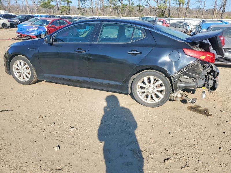 Photo 2 from auction – 2015 KIA OPTIMA with VIN 5XXGN4A70FG439984