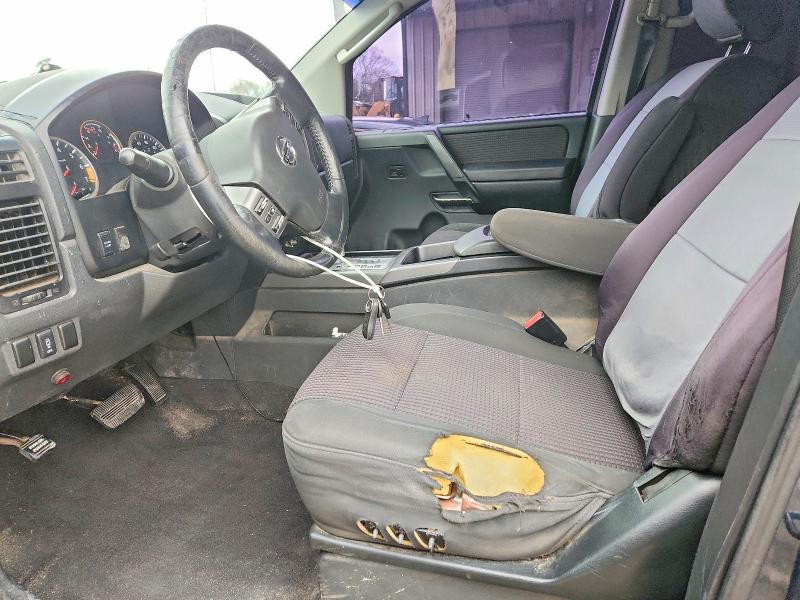 Photo 7 from auction – 2010 NISSAN TITAN XE with VIN 1N6AA0EC9AN321069