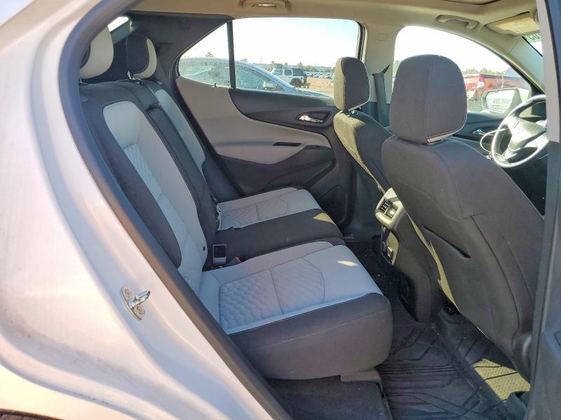 Photo 11 from auction – 2018 CHEVROLET EQUINOX LT with VIN 2GNAXJEV6J6268500