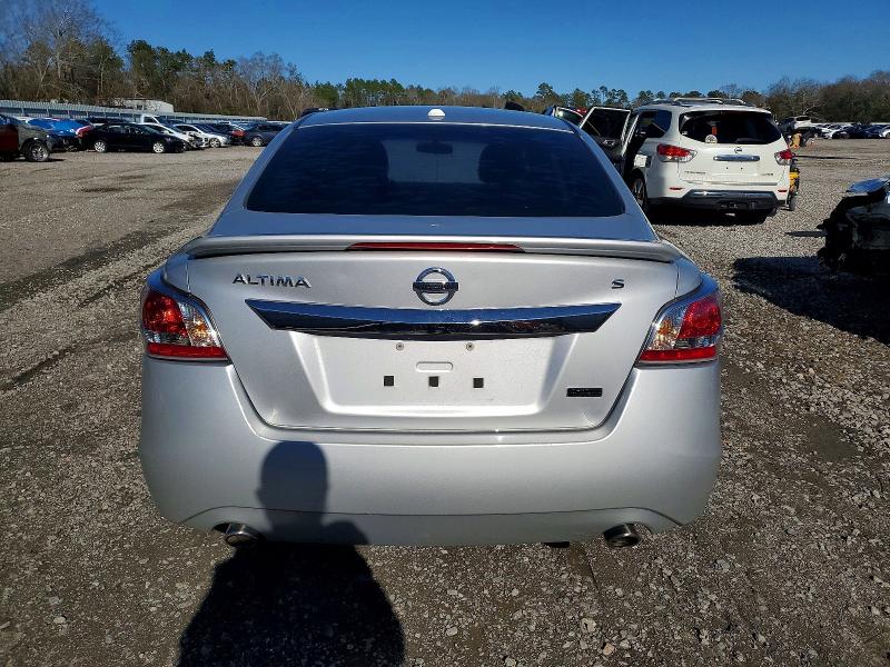 Photo 6 from auction – 2015 NISSAN ALTIMA 2.5 with VIN 1N4AL3AP5FC456162