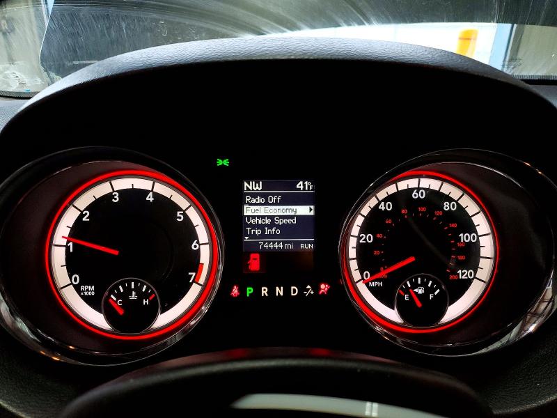 Photo 9 from auction – 2015 DODGE GRAND CARAVAN with VIN 2C4RDGCG5FR567803