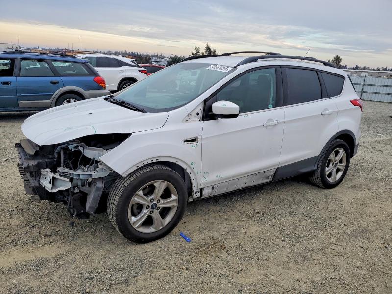 FORD ESCAPE SE 2015 with VIN 1FMCU0GX9FUA25903 - Photo from auction