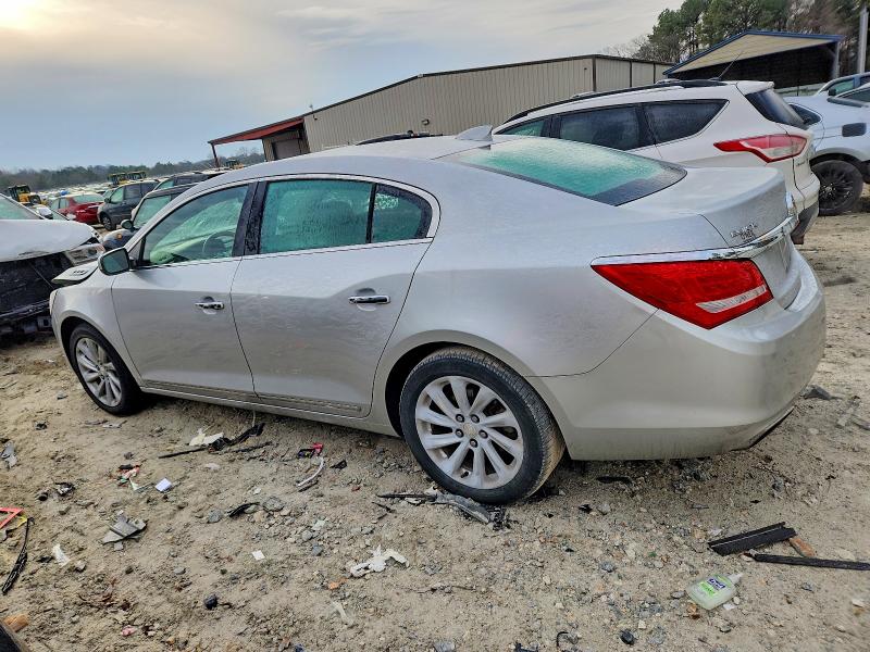 Photo 2 from auction – 2016 BUICK LACROSSE with VIN 1G4GA5G33GF230708