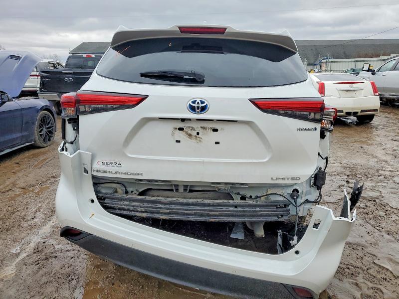 Photo 6 from auction – 2022 TOYOTA HIGHLANDER with VIN 5TDXBRCH4NS548974