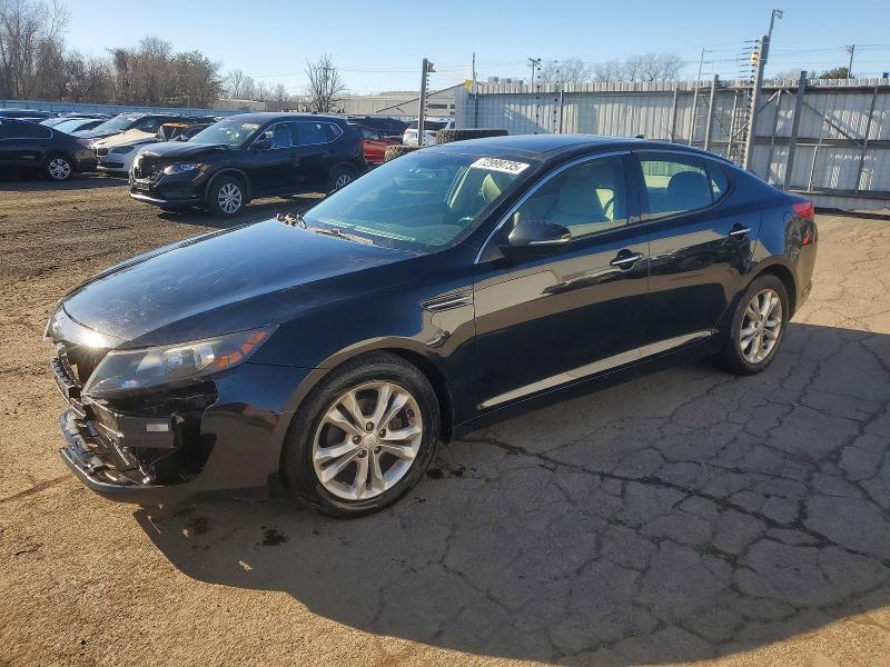 KIA OPTIMA EX 2012 with VIN 5XXGN4A70CG079417 - Photo from auction