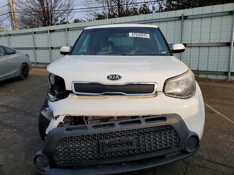 Photo 5 from auction – 2016 KIA SOUL with VIN KNDJN2A21G7356573