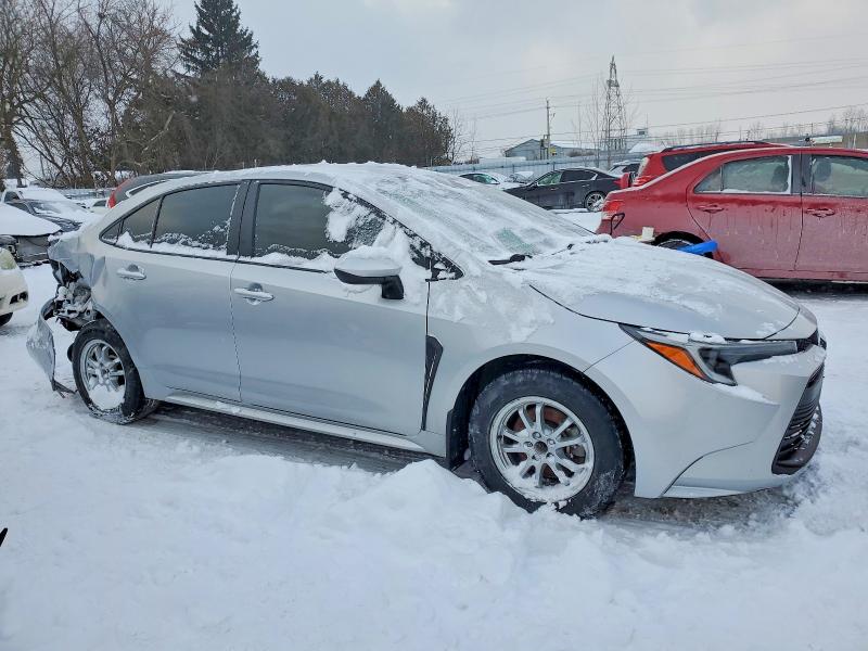Zdjęcie 4 z aukcji – 2023 TOYOTA COROLLA z VIN JTDBCMFE5P3018948