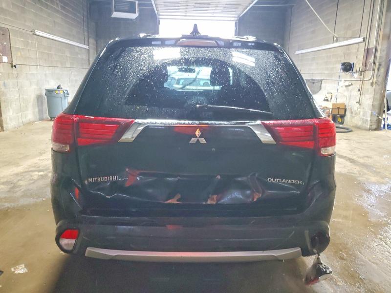 Photo 6 from auction – 2018 MITSUBISHI OUTLANDER with VIN JA4AZ3A30JJ002275