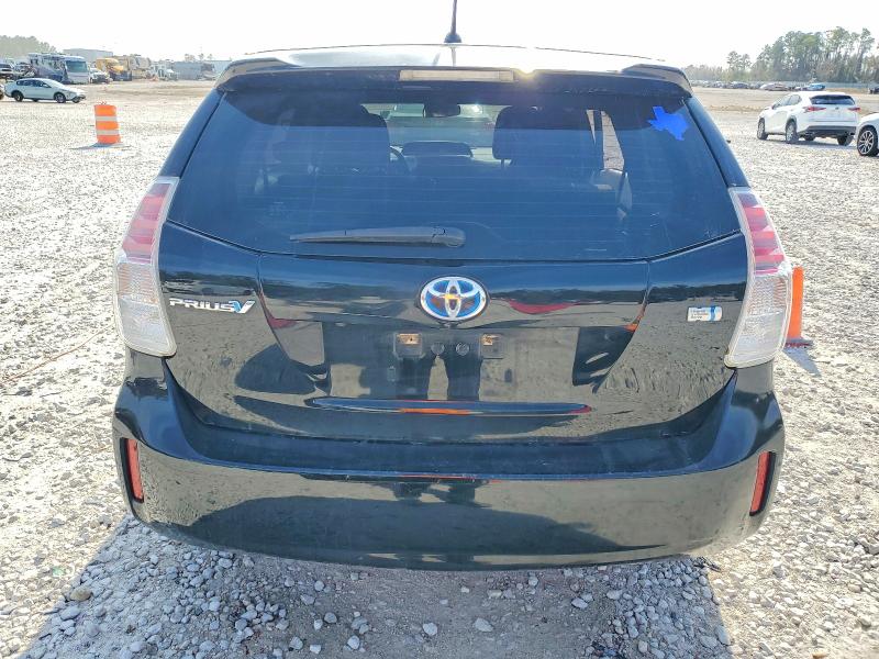 Photo 6 from auction – 2015 TOYOTA PRIUS V with VIN JTDZN3EU4FJ033639