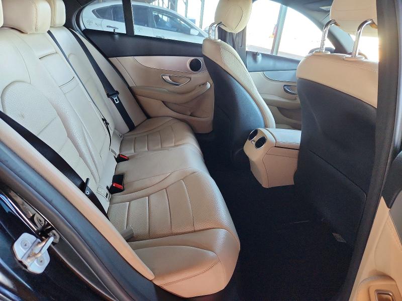 Photo 10 from auction – 2015 MERCEDES-BENZ C 300 with VIN 55SWF4JB7FU077912