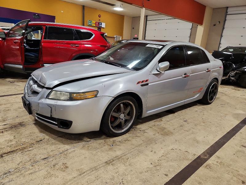 ACURA TL 2004 with VIN 19UUA662X4A008201 - Photo from auction