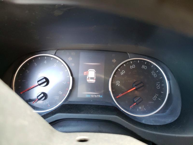 Photo 9 from auction – 2021 TOYOTA RAV4 XLE with VIN JTMW1RFVXMD067704
