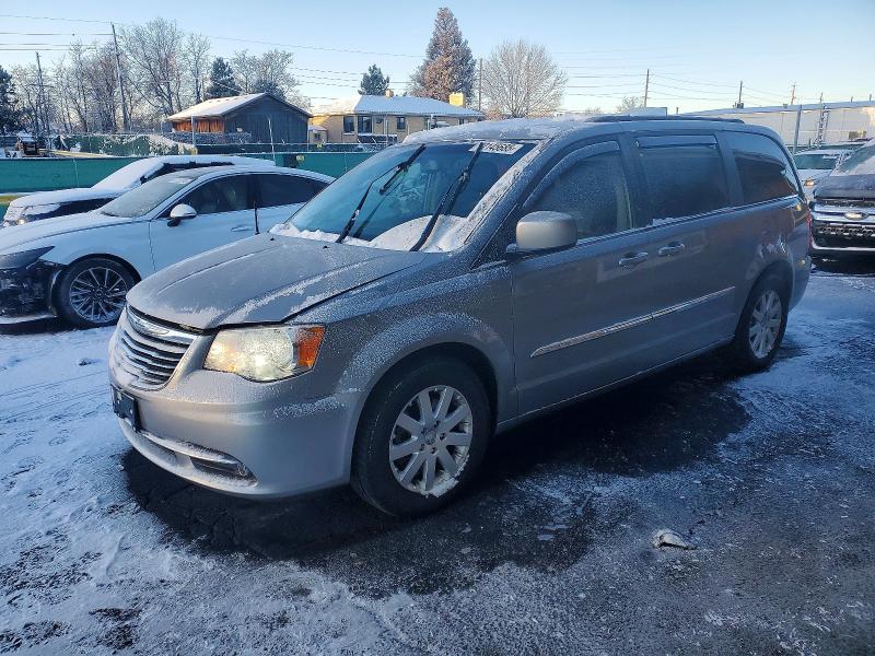 Photo 1 from auction – 2015 CHRYSLER TOWN & COU with VIN 2C4RC1BG8FR637084