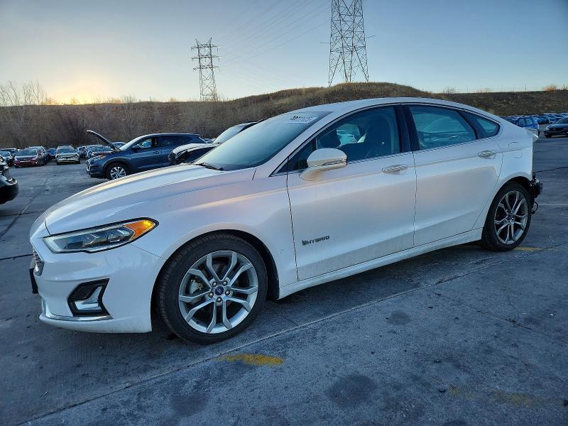 FORD FUSION TIT 2019 with VIN 3FA6P0RU2KR272943 - Photo from auction