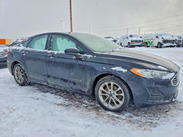 Foto 4 de la subasta – 2019 FORD FUSION con VIN 3FA6P0LU8KR196802