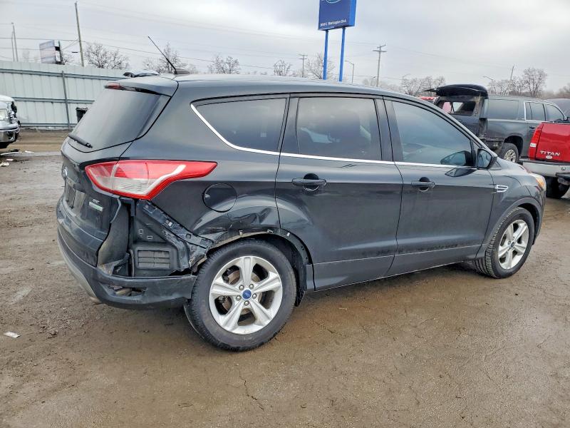 Photo 3 from auction – 2015 FORD ESCAPE SE with VIN 1FMCU0GX2FUC38871