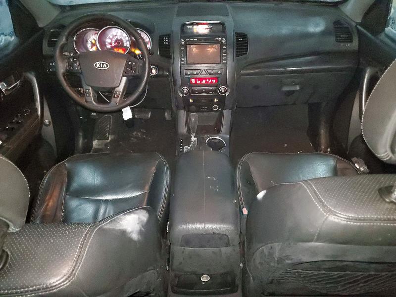 Photo 8 from auction – 2011 KIA SORENTO EX with VIN 5XYKUDA21BG131858