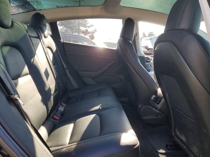 Photo 11 from auction – 2018 TESLA MODEL 3 with VIN 5YJ3E1EB2JF070844