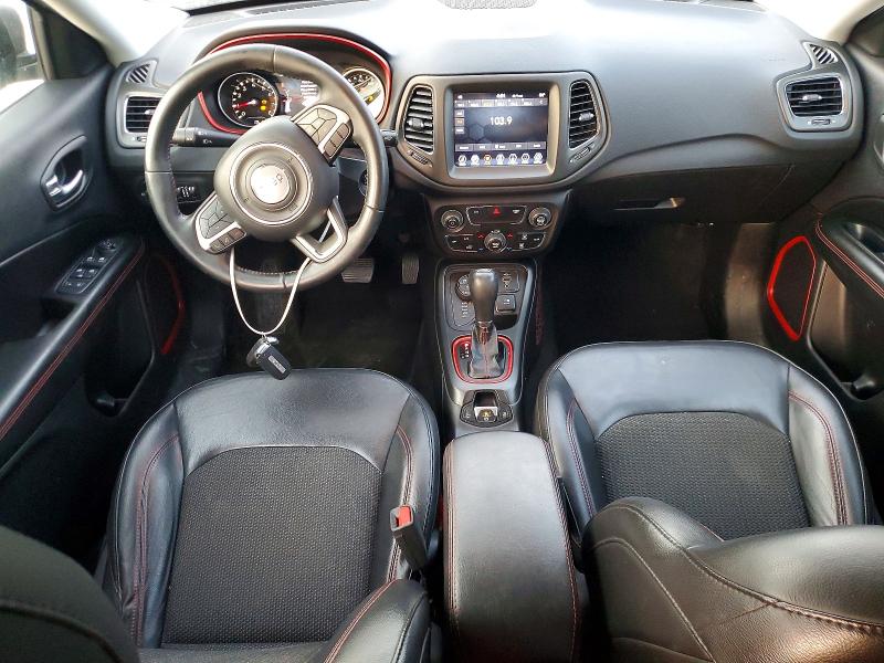 Photo 8 from auction – 2019 JEEP COMPASS with VIN 3C4NJDDB5KT688119