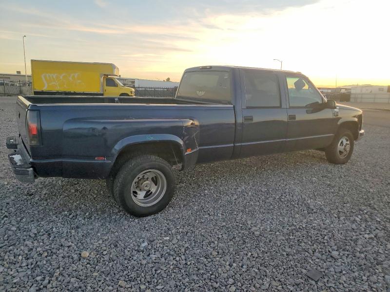 Photo 3 from auction – 2000 CHEVROLET GMT-400 C3 with VIN 1GCHC33J7YF447403