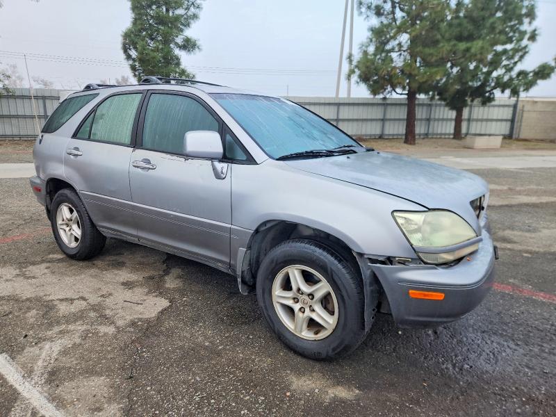 Photo 4 from auction – 2001 LEXUS RX 300 with VIN JTJHF10U910234694