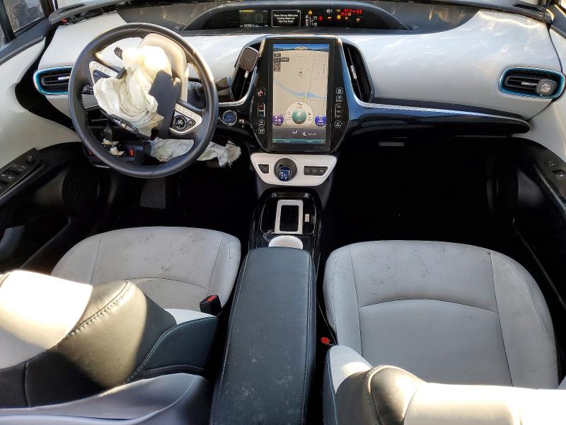 Photo 8 from auction – 2017 TOYOTA PRIUS PRIME with VIN JTDKARFP4H3034757