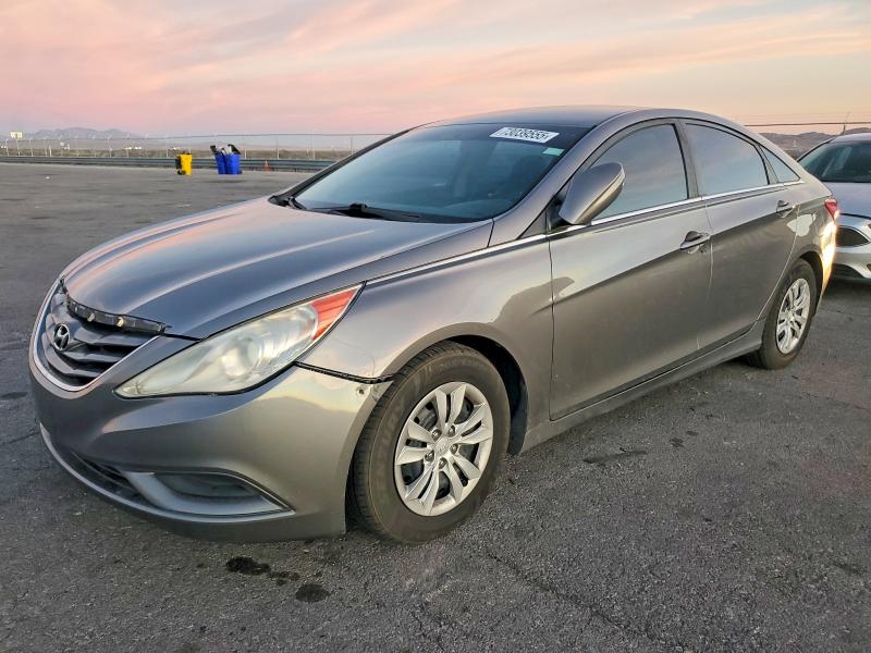 HYUNDAI SONATA GLS 2011 مع رقم تعريف المركبة 5NPEB4AC6BH047989 - صورة من المزاد