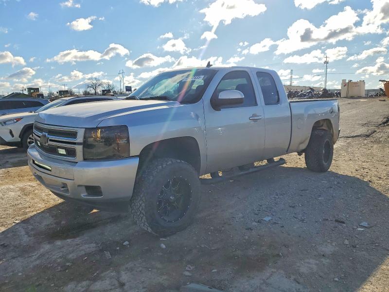 Photo 1 from auction – 2013 CHEVROLET SILVERADO with VIN 1GCRKSE70DZ250844