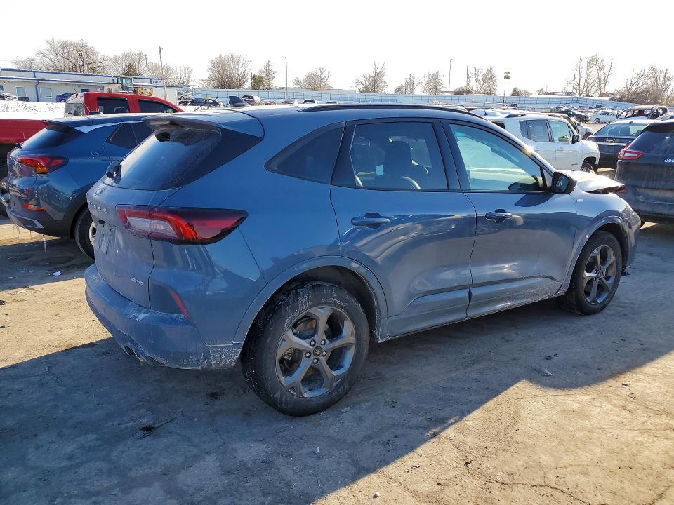 Photo 3 from auction – 2024 FORD ESCAPE with VIN 1FMCU9MN2RUA63145