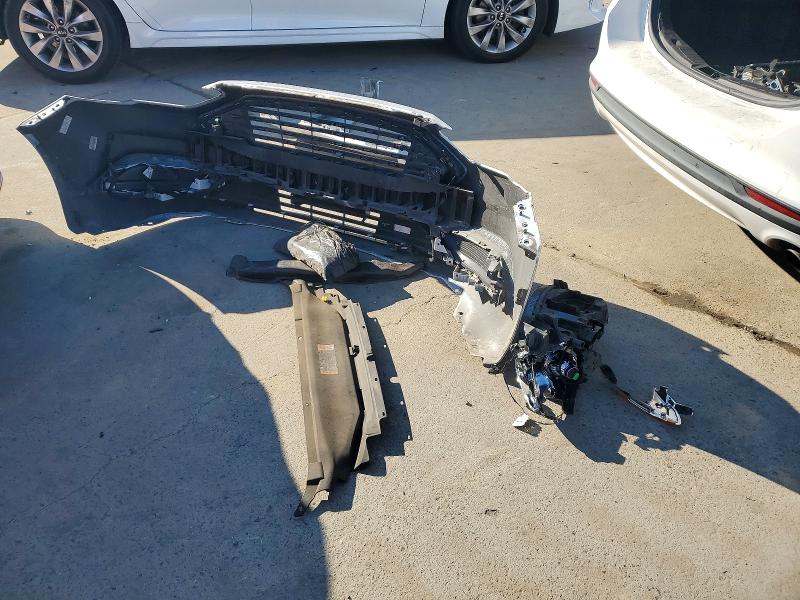Photo 12 from auction – 2017 FORD FUSION S with VIN 3FA6P0G72HR322438