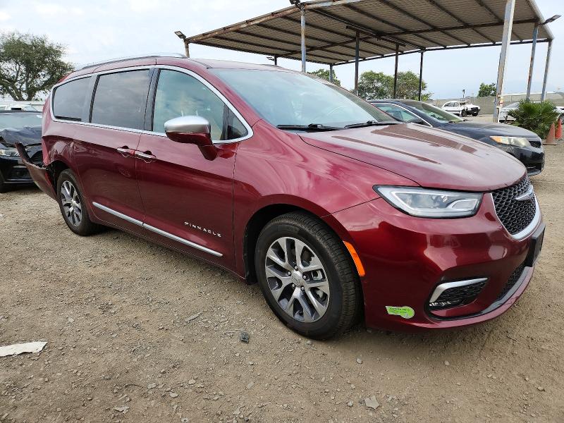 Photo 4 from auction – 2021 CHRYSLER PACIFICA with VIN 2C4RC1N7XMR529235