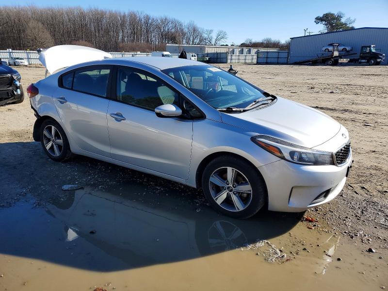 Photo 4 from auction – 2018 KIA FORTE LX with VIN 3KPFL4A79JE170998