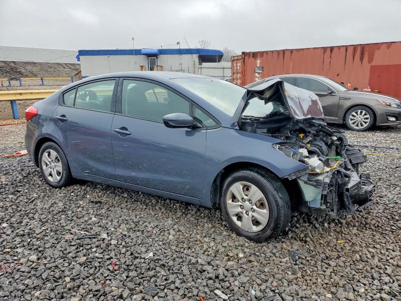 Photo 4 from auction – 2016 KIA FORTE with VIN KNAFK4A6XG5487510