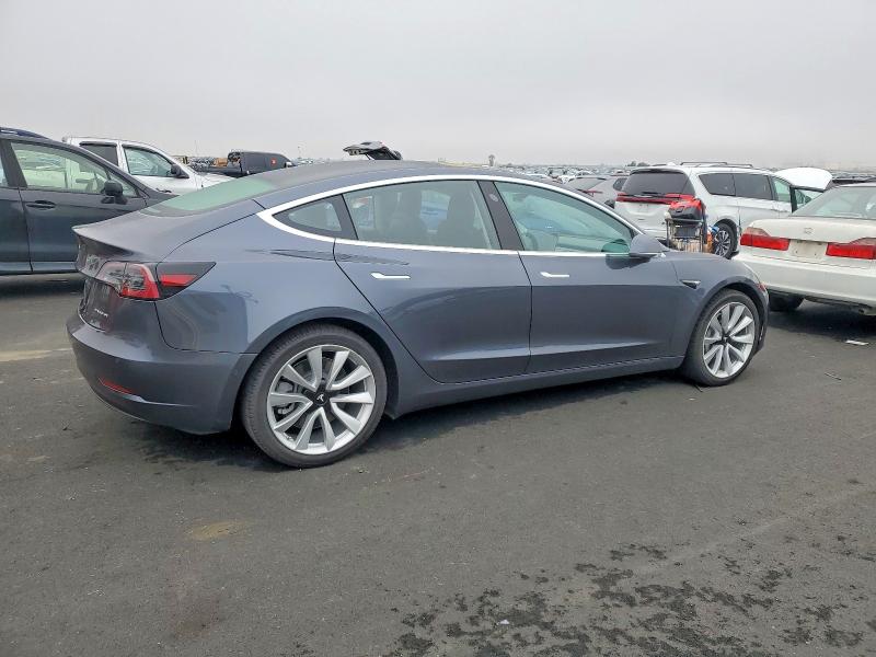 Photo 3 from auction – 2018 TESLA MODEL 3 with VIN 5YJ3E1EB7JF185231