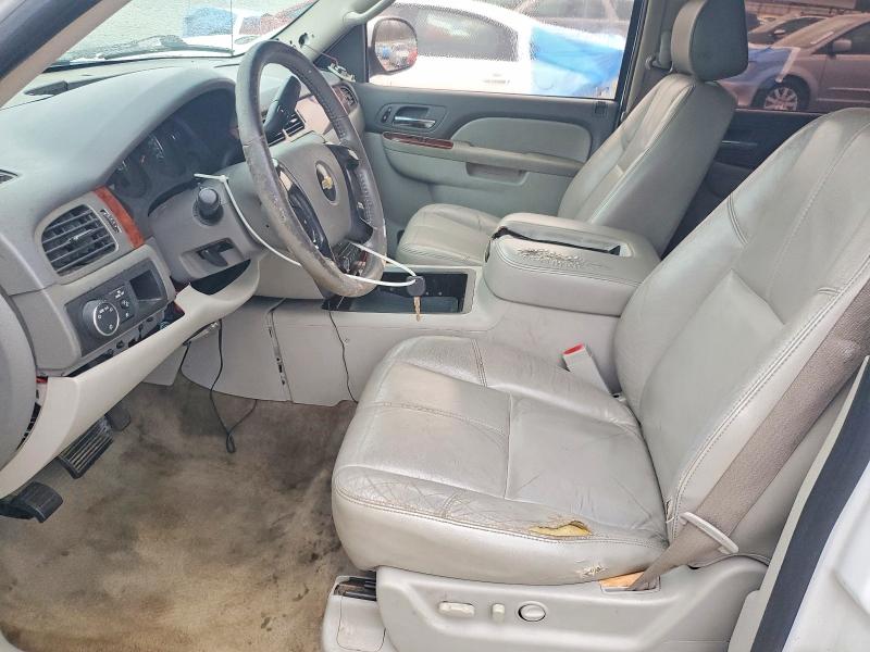 Photo 7 from auction – 2010 CHEVROLET AVALANCHE with VIN 3GNNCFE03AG156451