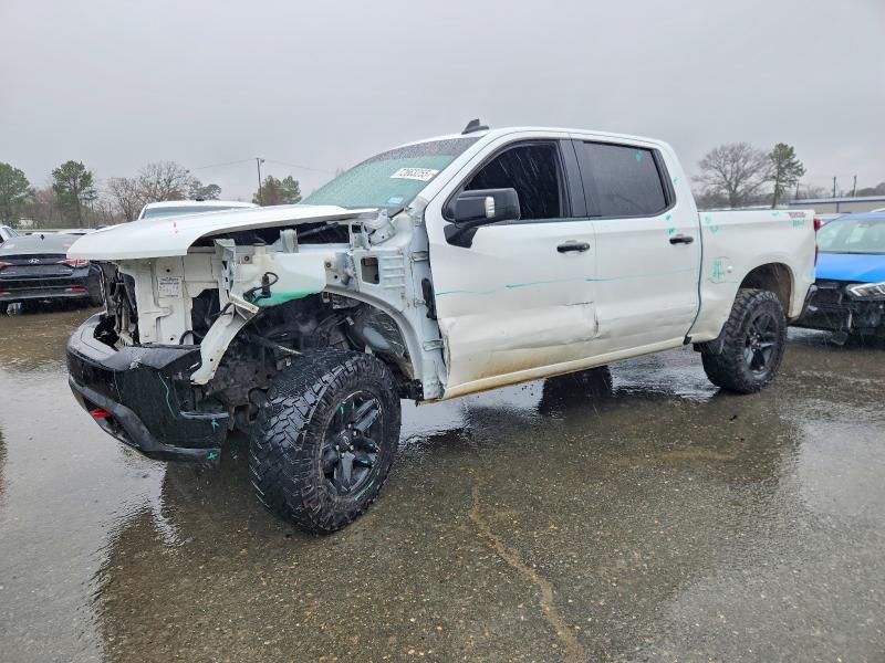CHEVROLET SILVERADO 2021 with VIN 3GCPYFEDXMG257495 - Photo from auction