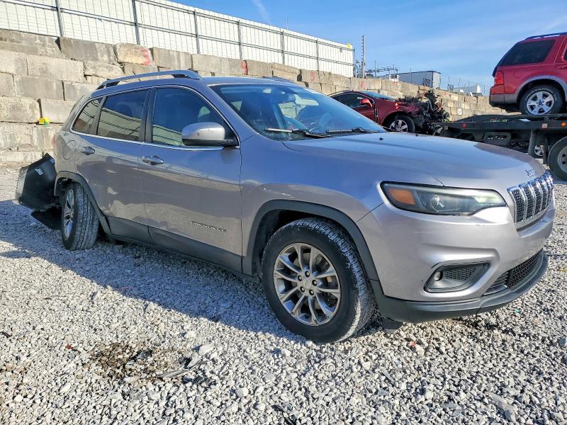 Photo 4 from auction – 2019 JEEP CHEROKEE L with VIN 1C4PJMLB7KD194599