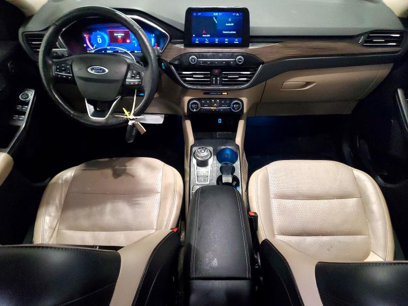 Photo 8 from auction – 2020 FORD ESCAPE with VIN 1FMCU9J94LUB14966