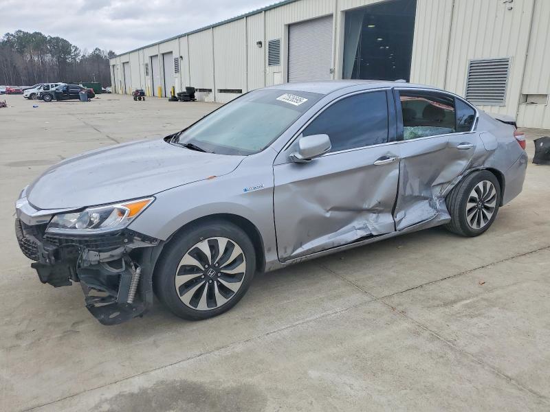Photo 1 from auction – 2017 HONDA ACCORD HYB with VIN JHMCR6F31HC018166