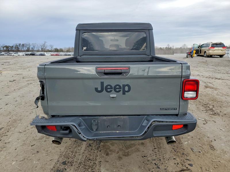 Photo 6 from auction – 2020 JEEP GLADIATOR with VIN 1C6HJTAG0LL201369